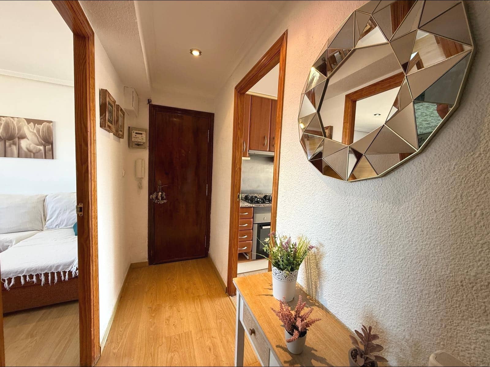 2 soverom Leilighet til salgs i Alicante by - € 140 000 (Ref: 9571220)