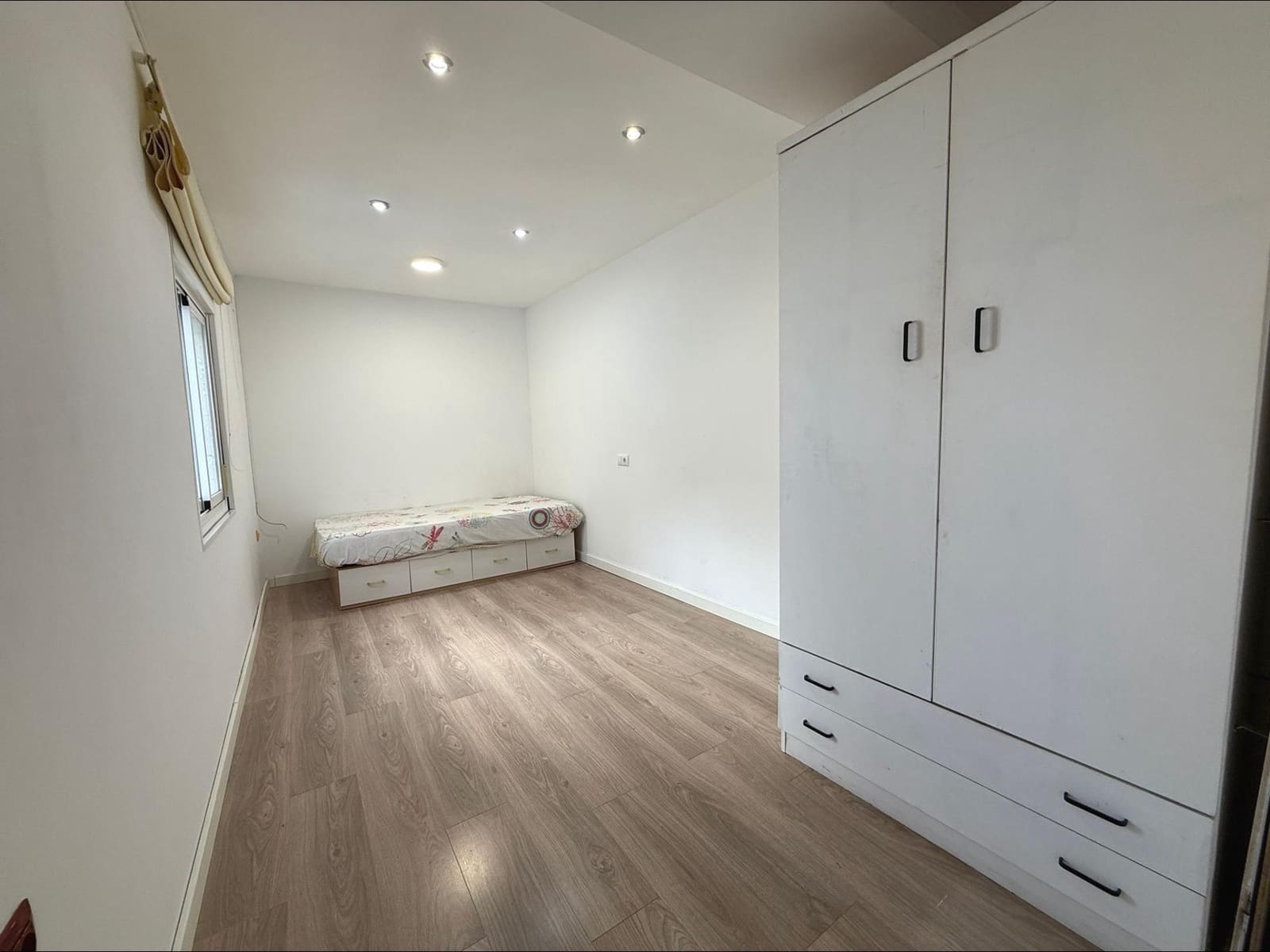 2 soverom Leilighet til salgs i Alicante by - € 140 000 (Ref: 9571220)