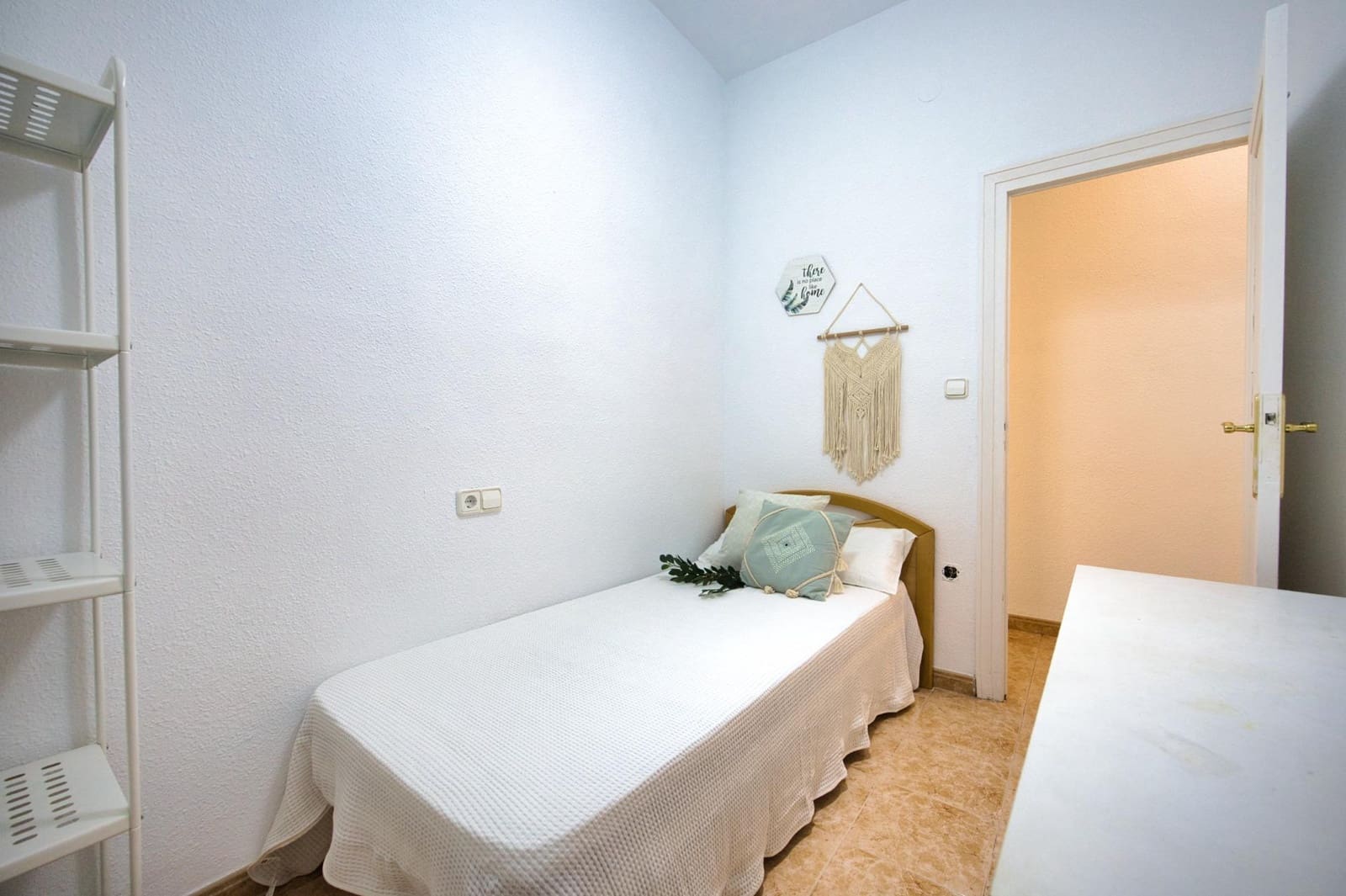 4 soveværelse Lejlighed til salg i Alicante by - € 265.000 (Ref: 9574661)