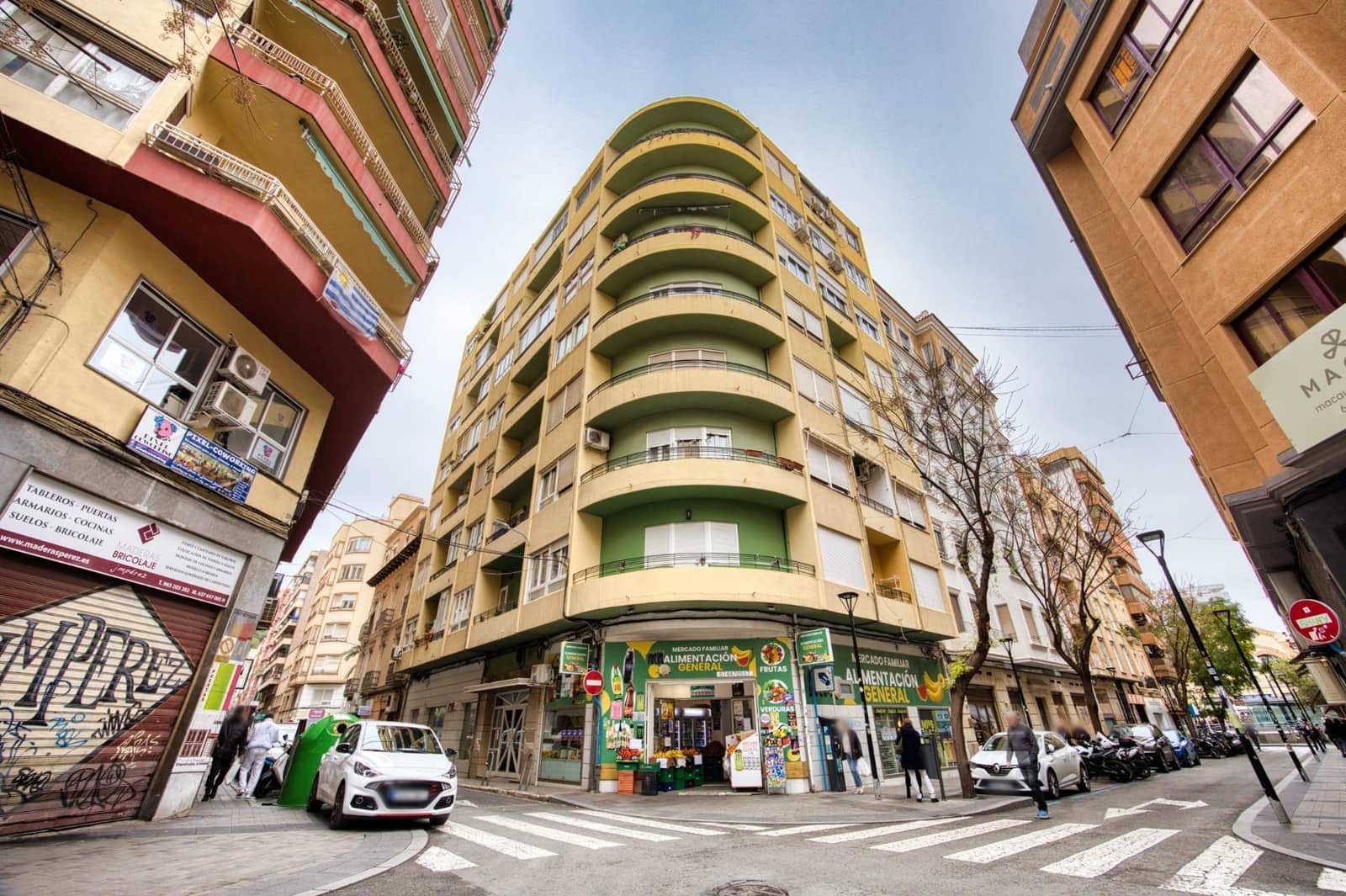 4 soveværelse Lejlighed til salg i Alicante by - € 265.000 (Ref: 9574661)