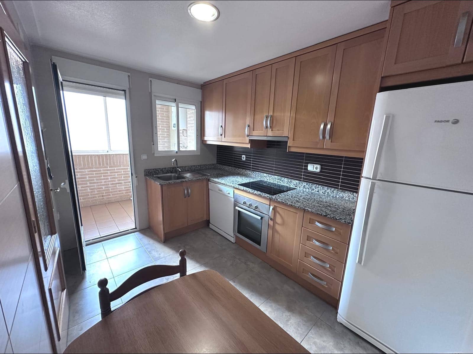 2 sovrum Lägenhet till salu i Torrellano med garage - 176 050 € (Ref: 9574662)