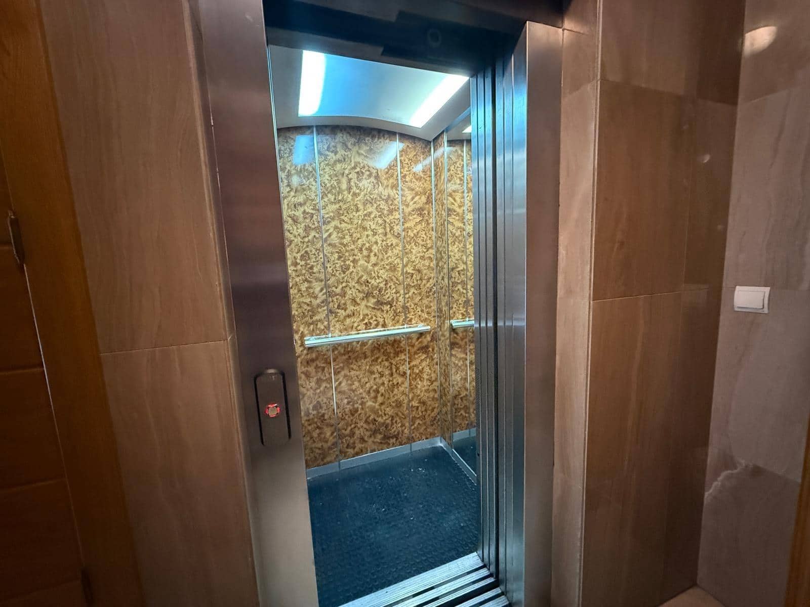 3 bedroom Flat for sale in Alicante / Alacant city with garage - € 226,000 (Ref: 9576711)