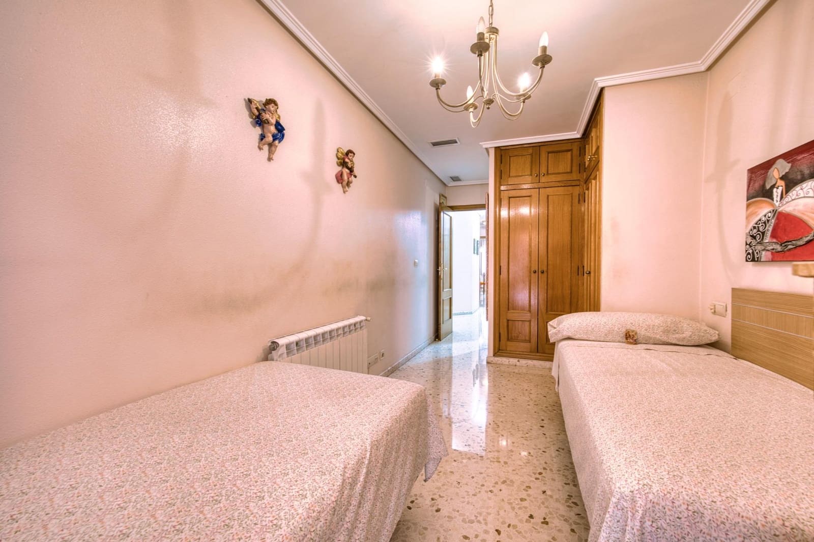 3 bedroom Flat for sale in Alicante / Alacant city with garage - € 226,000 (Ref: 9576711)