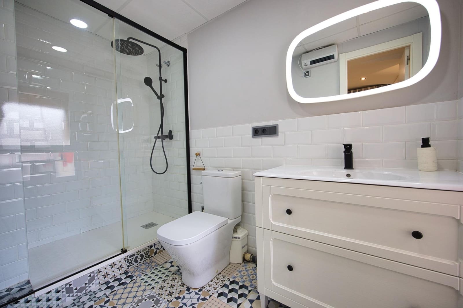 2 sypialnia Mieszkanie na sprzedaż w Miasto Alicante / Alacant - 368 000 € (Ref: 9576712)