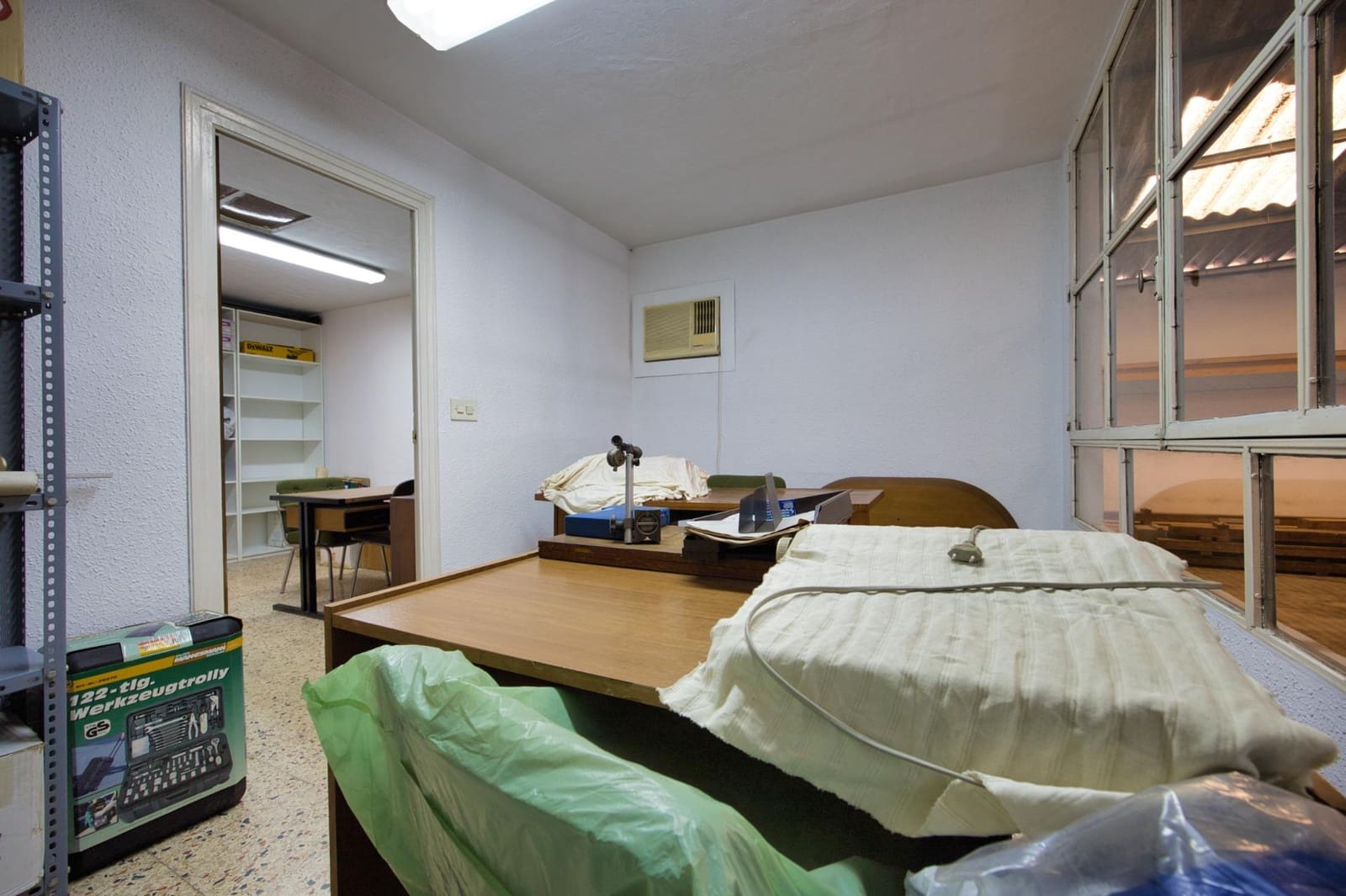 Yritys myytävänä paikassa Alicante kaupunki - 252 000 € (Ref: 9596181)