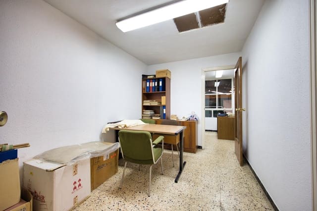 Yritys myytävänä paikassa Alicante kaupunki - 252 000 € (Ref: 9596181)