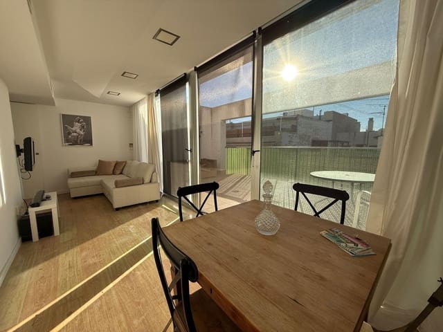 2 soveværelse Penthouse til salg i Alicante by - € 210.000 (Ref: 9611578)