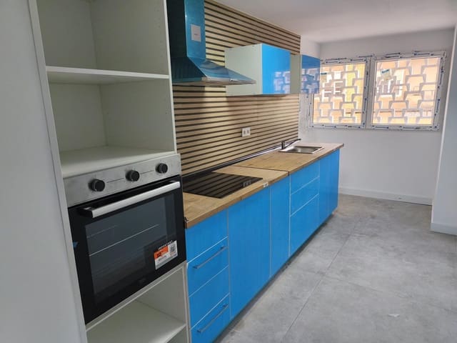 Piso de 3 habitaciones en Mercado, Alicante / Alacant ciudad en venta - 320.000 € (Ref: 9615531)