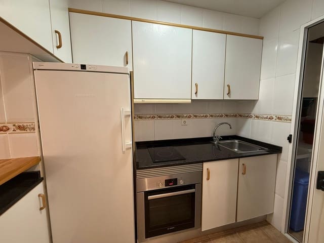 2 bedroom Apartment for rent in Arenales del Sol, Elche / Elx with pool - € 800 (Ref: 9625721)