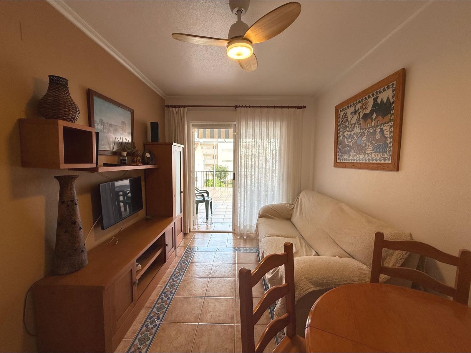 2 soveværelse Lejlighed til leje i Arenales del Sol med swimmingpool - € 800 (Ref: 9625721)