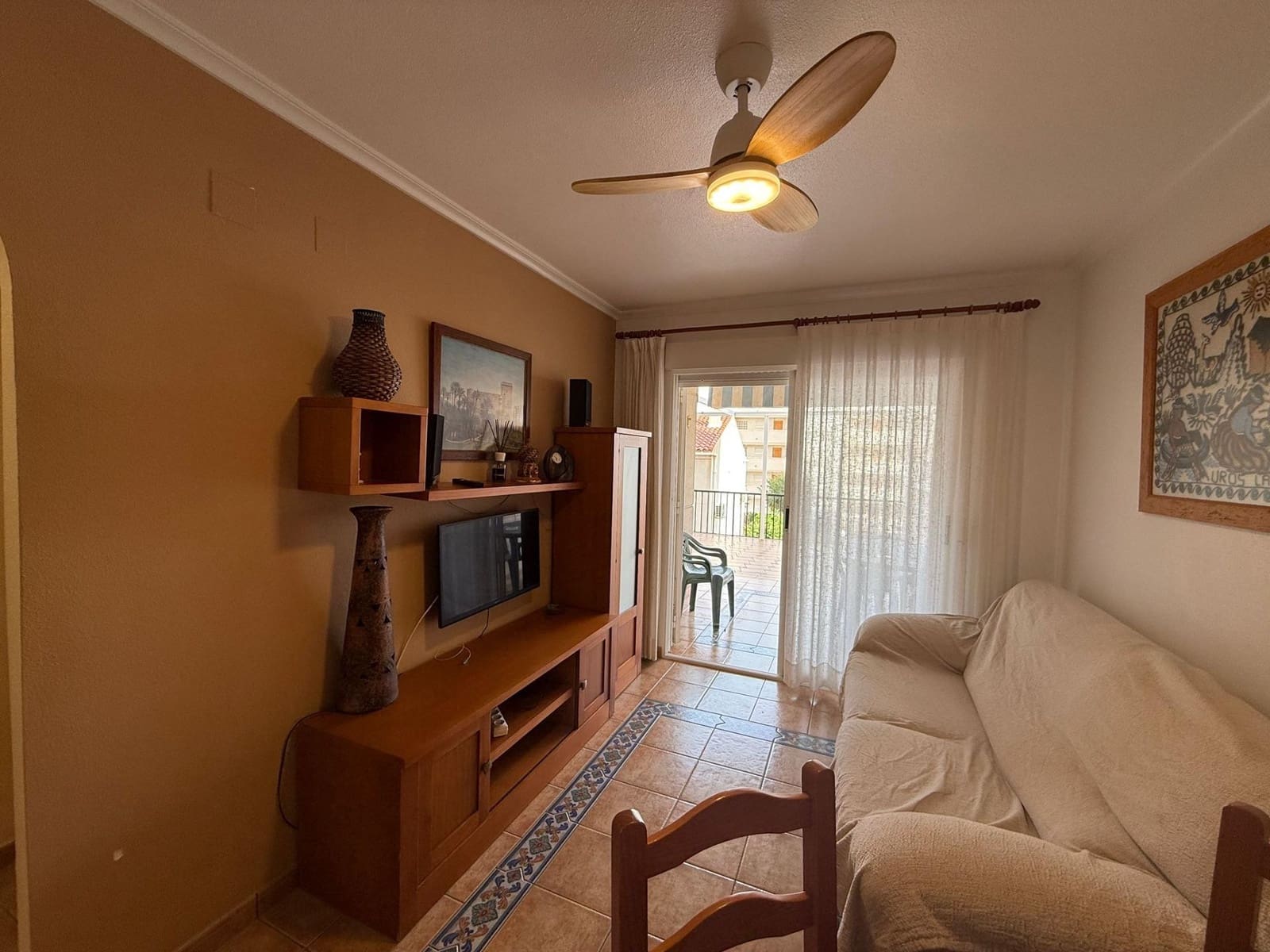 2 soveværelse Lejlighed til leje i Arenales del Sol med swimmingpool - € 800 (Ref: 9625721)