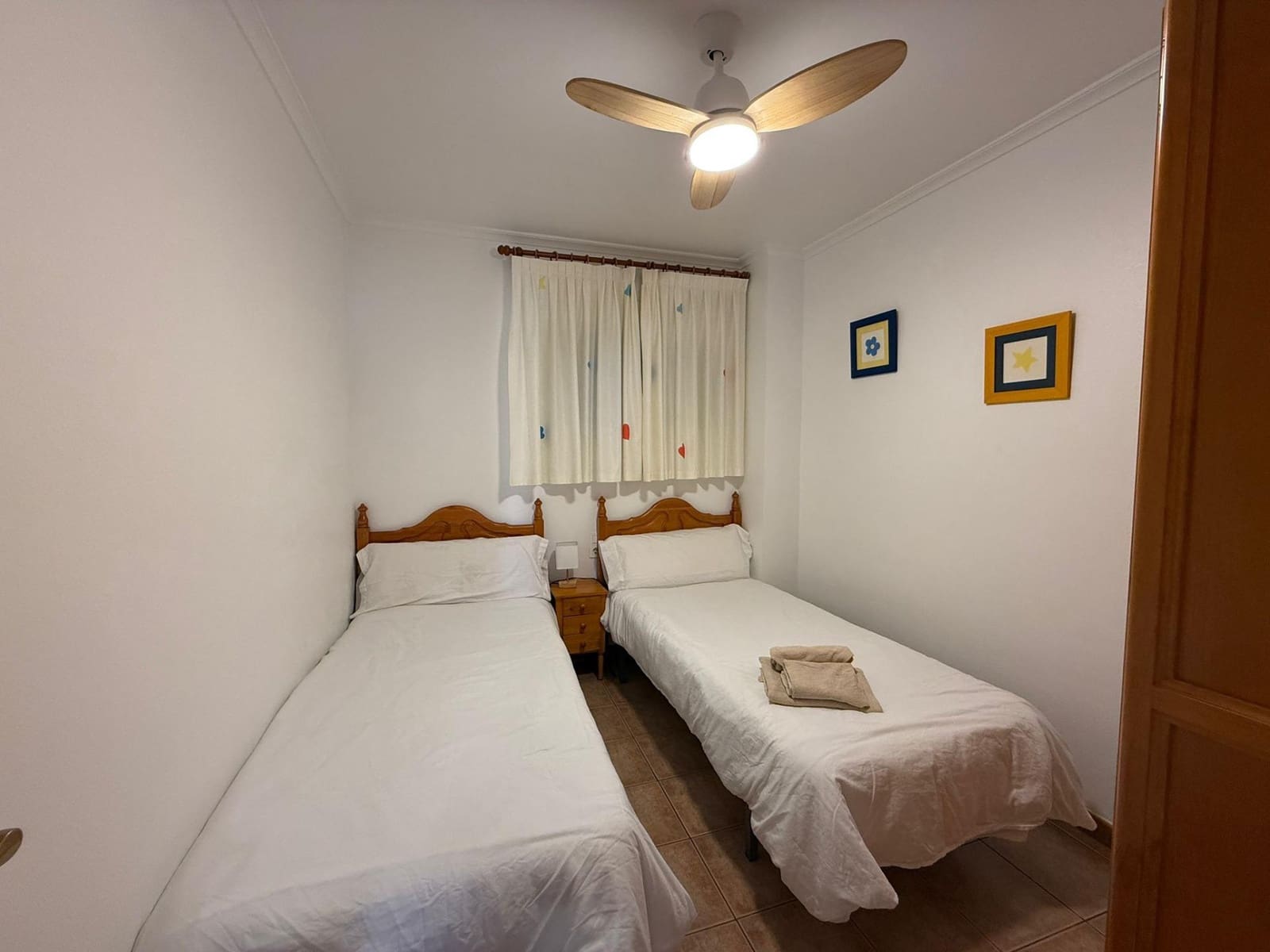 2 soveværelse Lejlighed til leje i Arenales del Sol med swimmingpool - € 800 (Ref: 9625721)