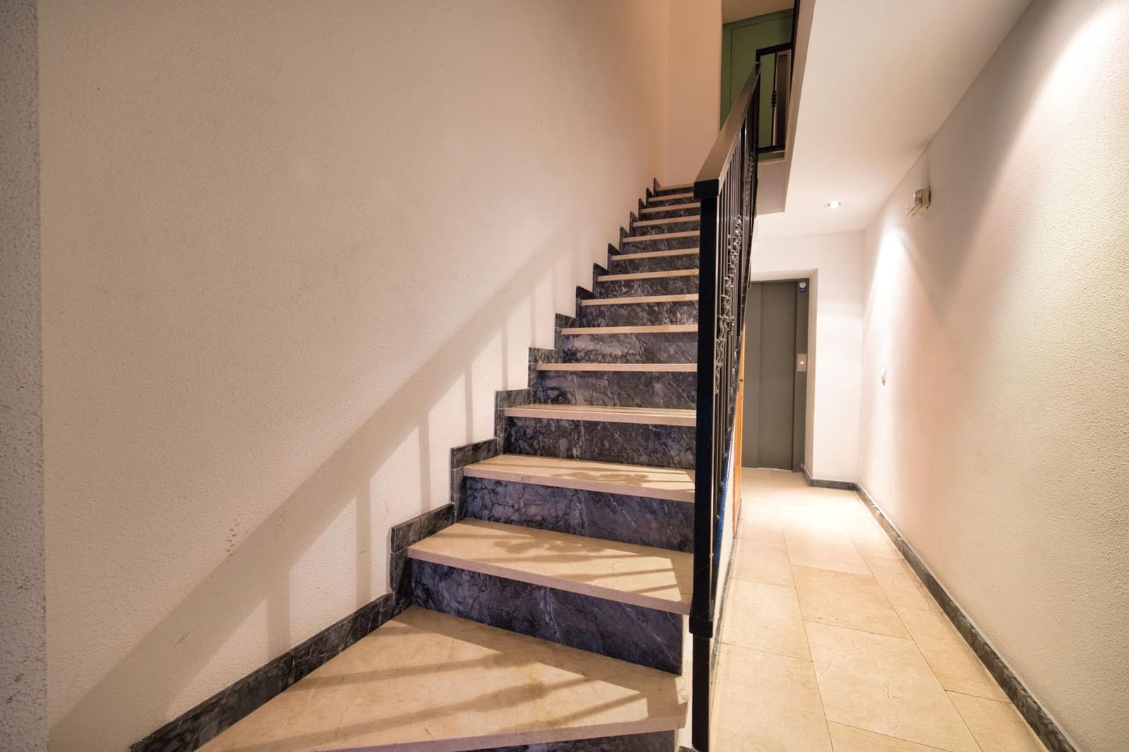 3 sovrum Lägenhet till salu i Alicante stad - 296 500 € (Ref: 9625722)