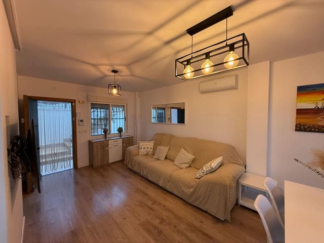 Adosado de 3 habitaciones en Muchamiel / Mutxamel en venta con piscina - 325.000 € (Ref: 9659471)