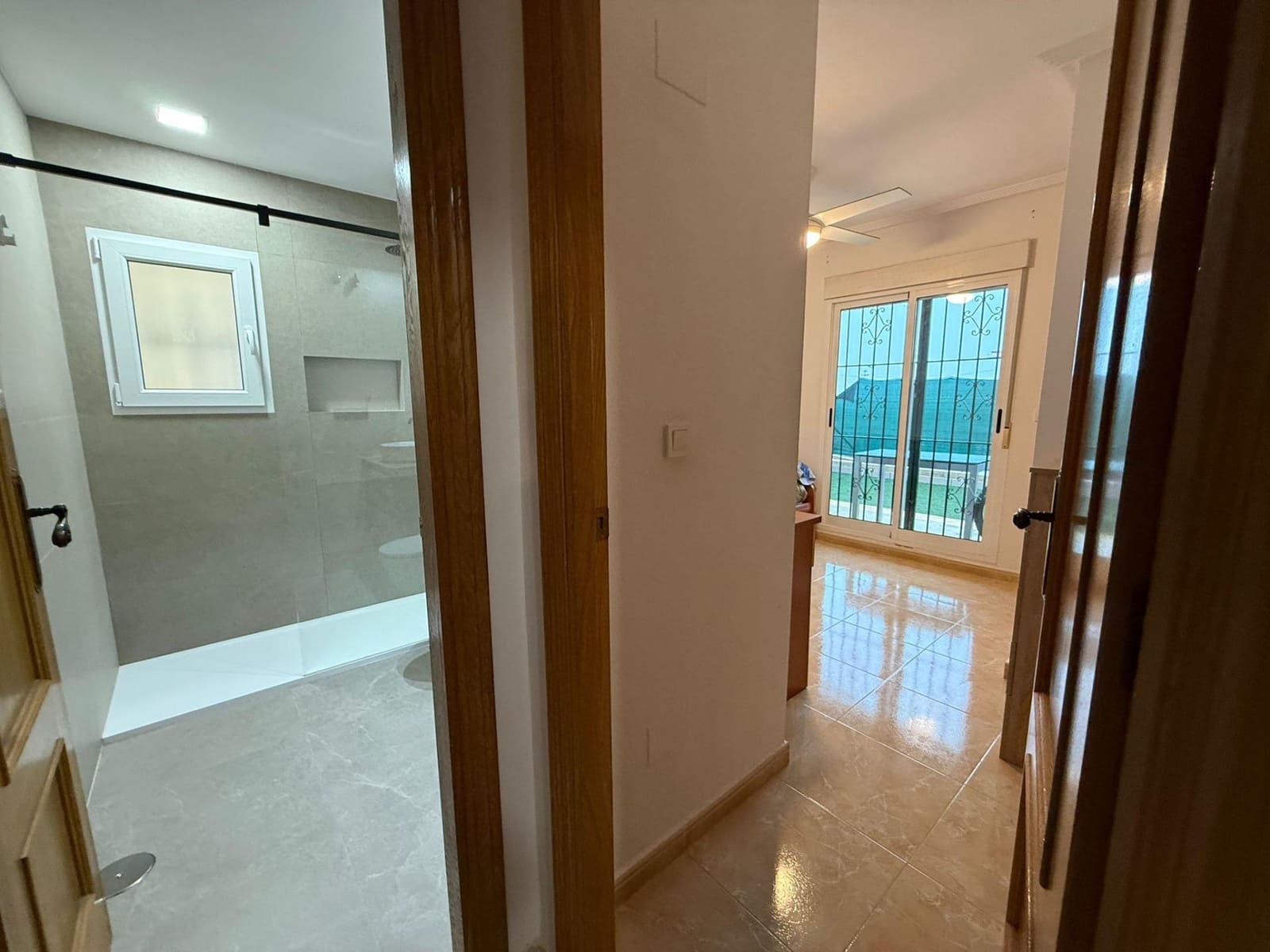 3 camera da letto Villetta a Schiera in vendita in Muchamiel / Mutxamel con piscina - 325.000 € (Rif: 9659471)