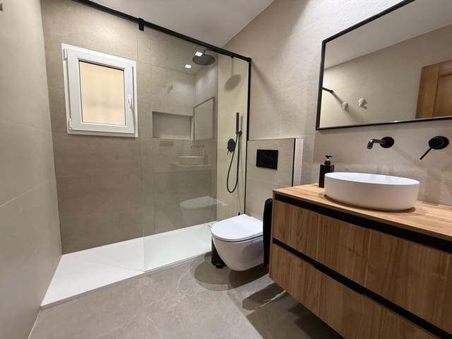 Adosado de 3 habitaciones en Muchamiel / Mutxamel en venta con piscina - 325.000 € (Ref: 9659471)