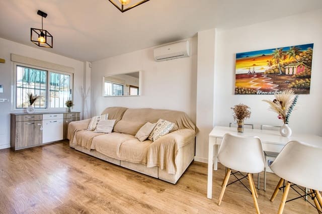 3 soverom Rekkehus til salgs i Muchamiel / Mutxamel med svømmebasseng - € 325 000 (Ref: 9659471)