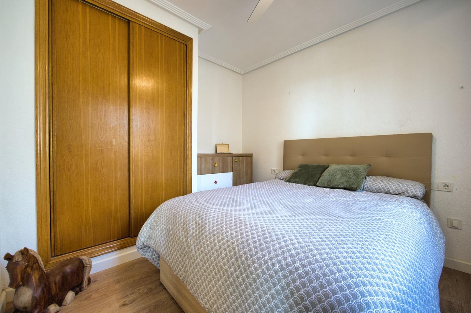 3 soverom Kjedet enebolig til salgs i Muchamiel / Mutxamel med svømmebasseng - € 325 000 (Ref: 9659471)