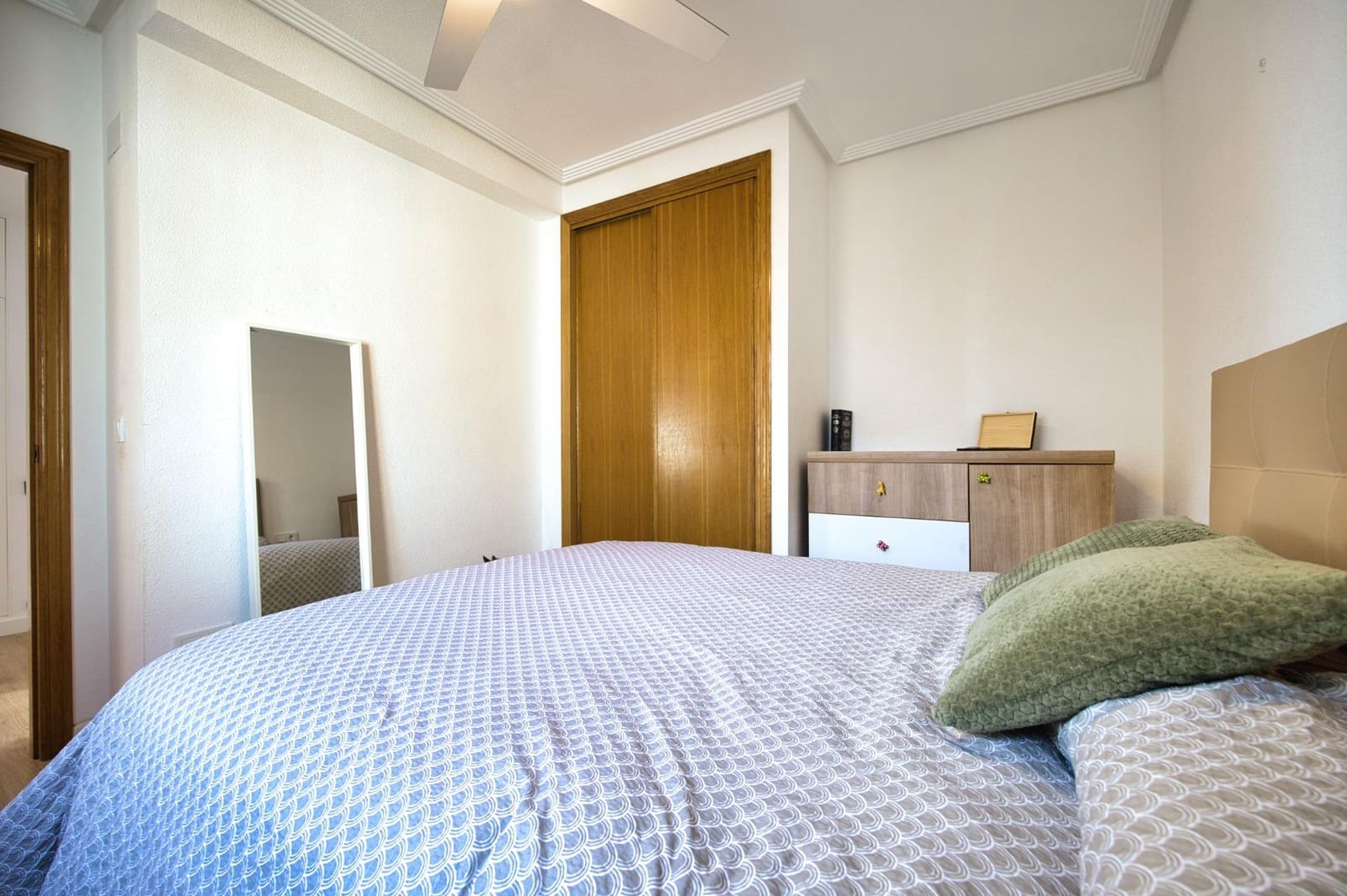 3 soverom Kjedet enebolig til salgs i Muchamiel / Mutxamel med svømmebasseng - € 325 000 (Ref: 9659471)