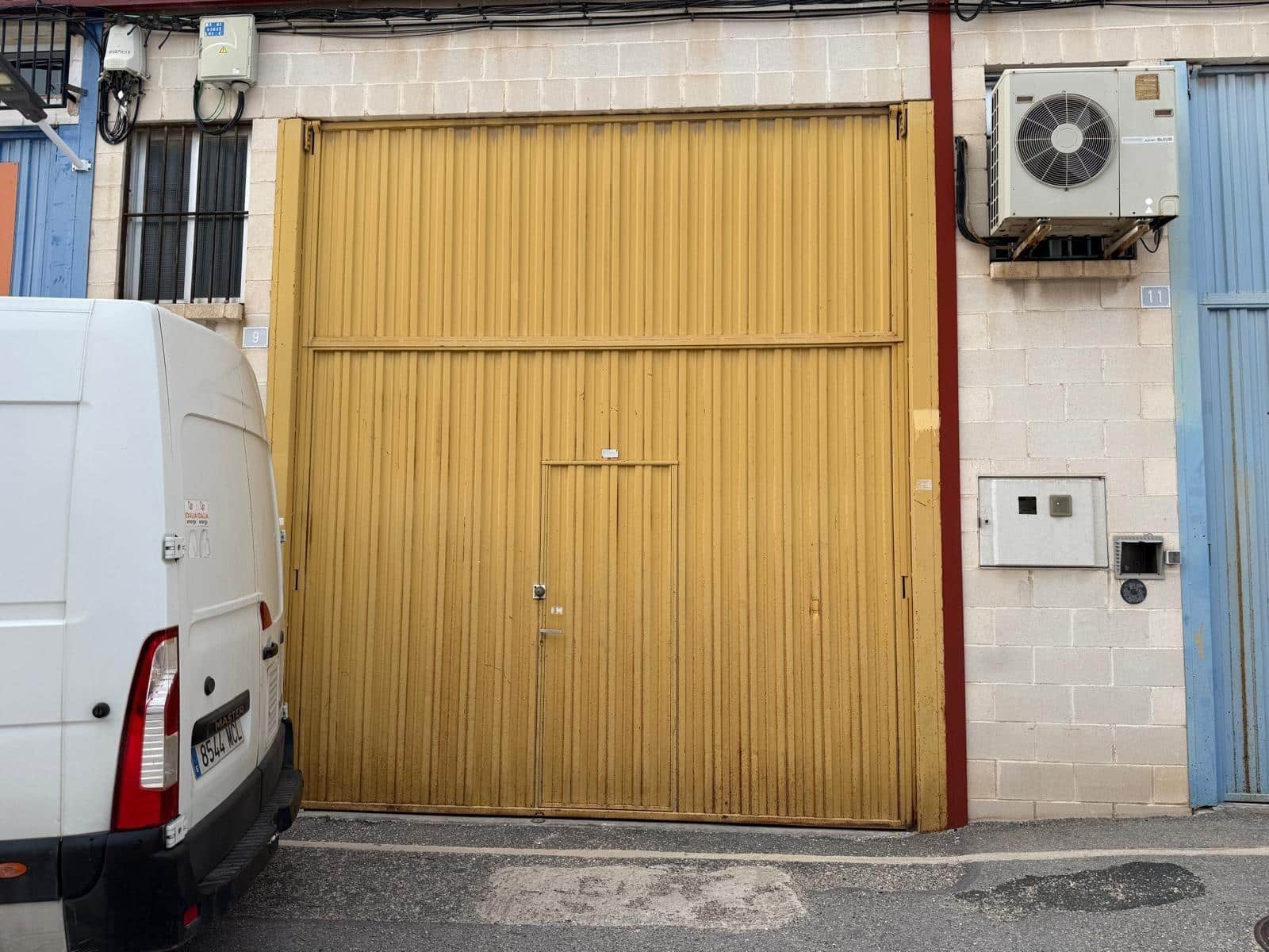 Företag att hyra i Alicante stad - 500 € (Ref: 9666538)