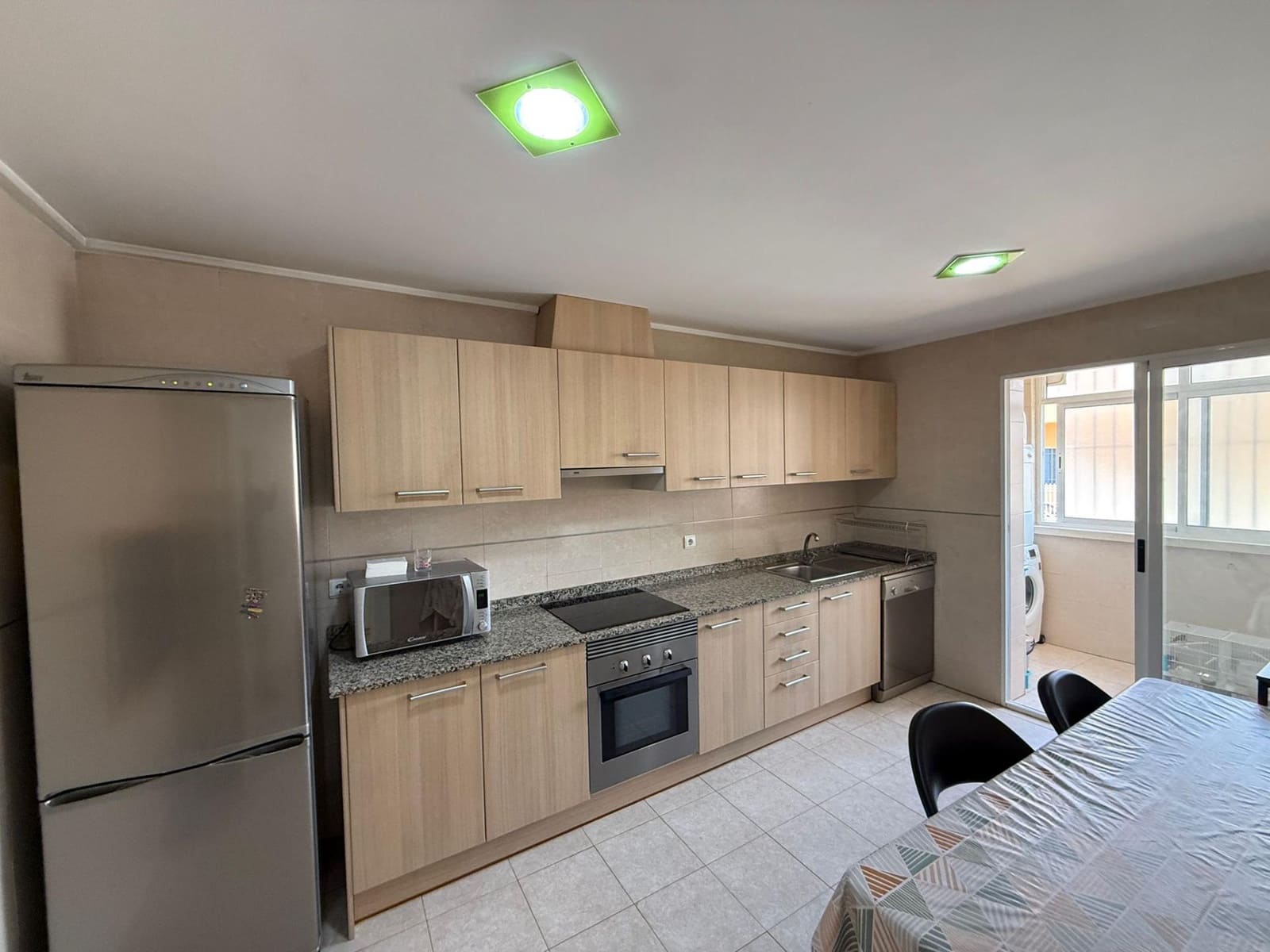 3 soveværelse Lejlighed til salg i Monforte del Cid med garage - € 160.000 (Ref: 9719999)