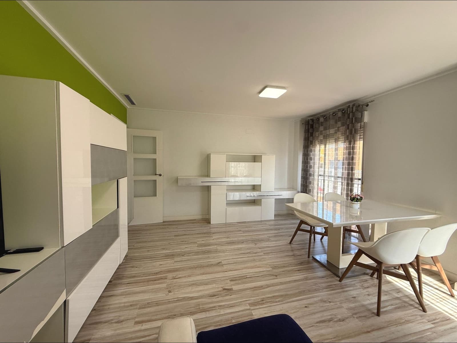 3 soveværelse Lejlighed til salg i Monforte del Cid med garage - € 160.000 (Ref: 9719999)