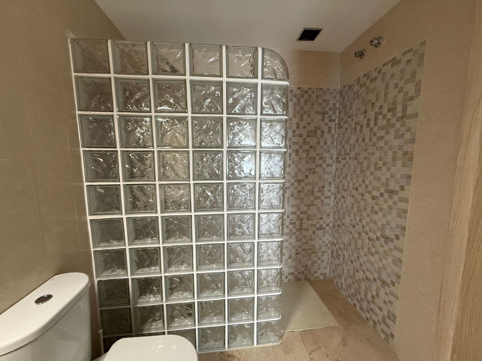 3 soveværelse Lejlighed til salg i Monforte del Cid med garage - € 160.000 (Ref: 9719999)