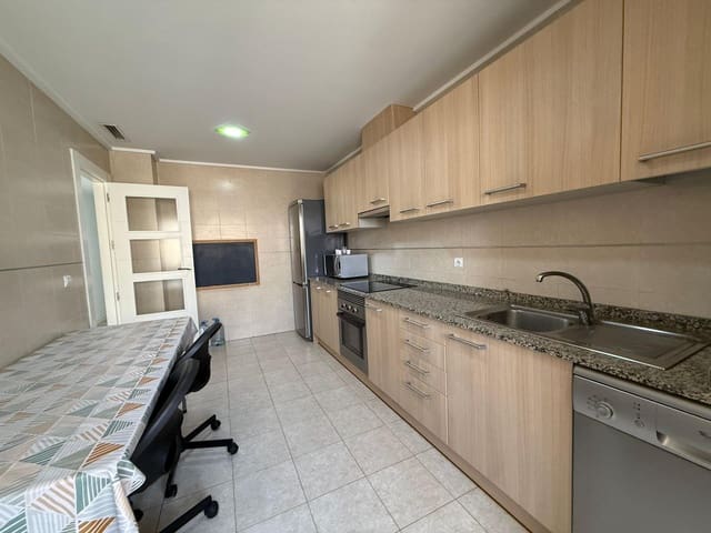 3 soveværelse Lejlighed til salg i Monforte del Cid med garage - € 160.000 (Ref: 9719999)