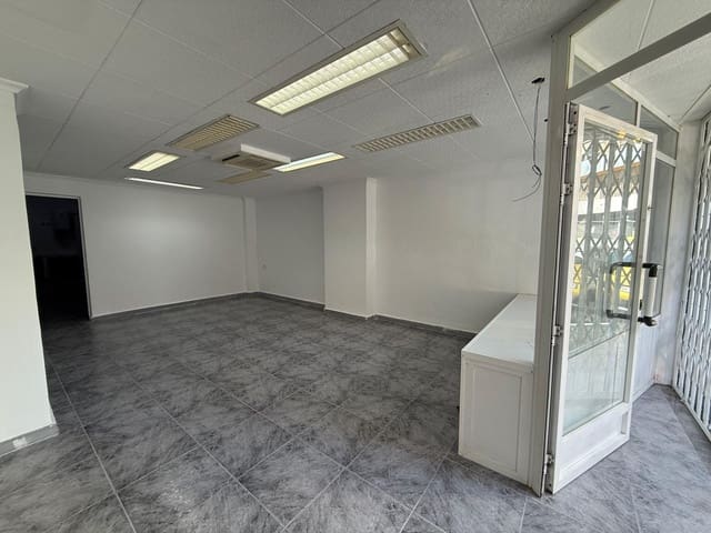 Local Commercial à louer à Alicante ville - 600 € (Ref: 9755709)