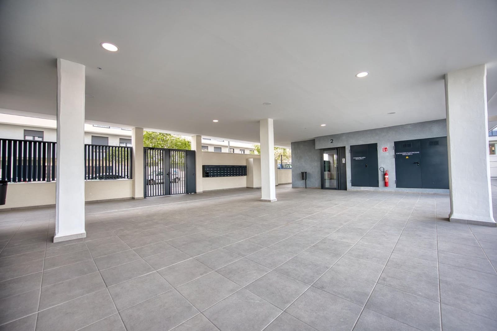 3 makuuhuone Asunto myytävänä paikassa Alicante kaupunki mukana uima-altaan 
autotalli - 369 000 € (Ref: 9763626)