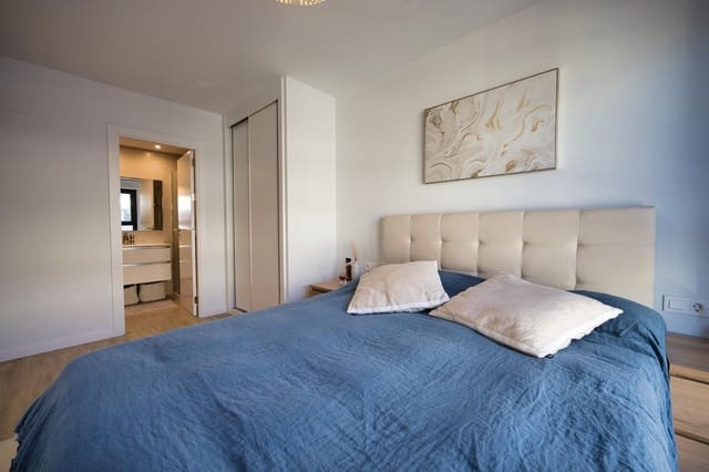 3 slaapkamer Flat te koop in Alicante stad met zwembad garage - € 387.000 (Ref: 9770698)