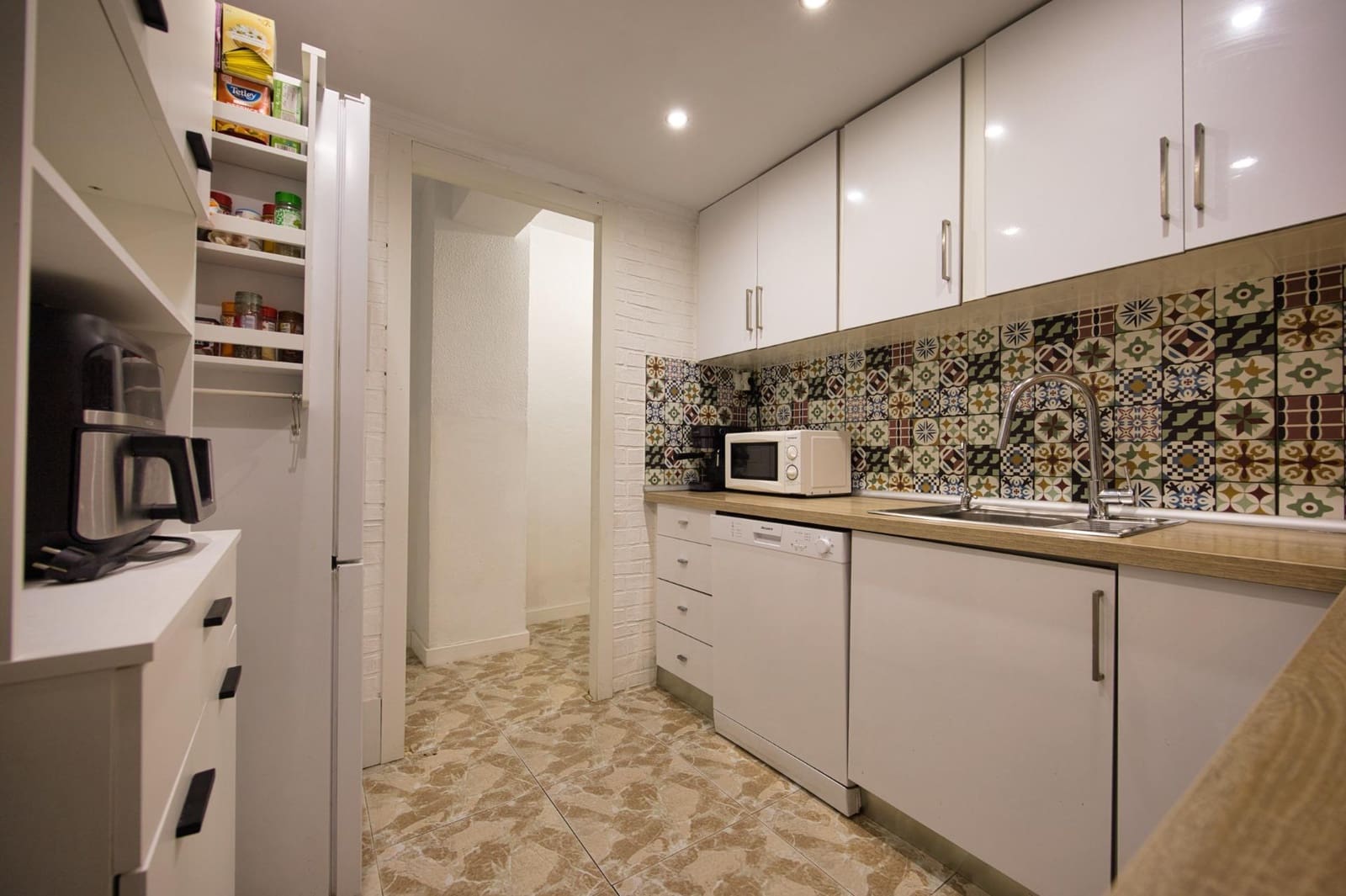 3 bedroom Flat for sale in Alicante / Alacant city - € 166,400 (Ref: 9780592)