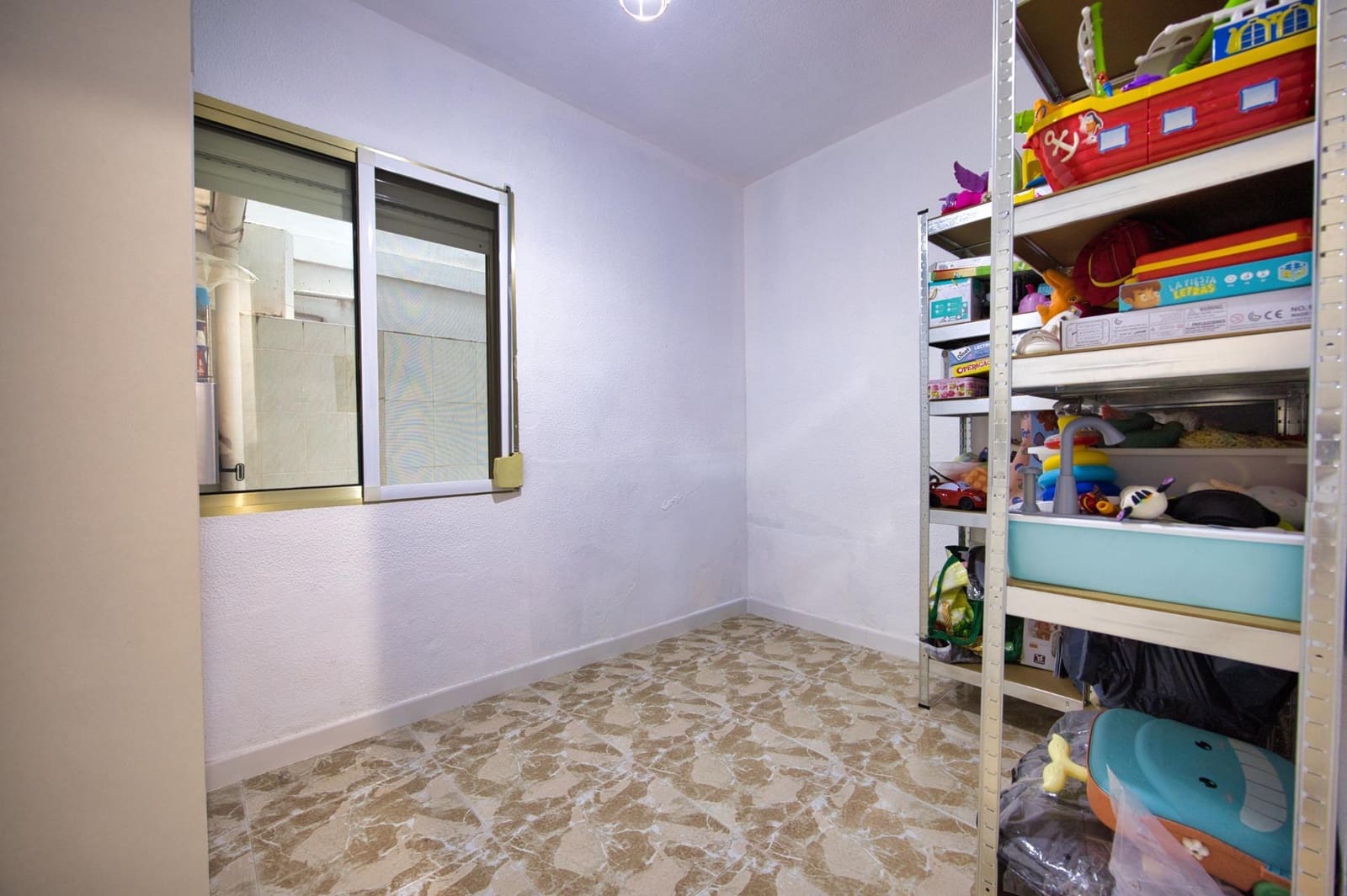 3 bedroom Flat for sale in Alicante / Alacant city - € 166,400 (Ref: 9780592)