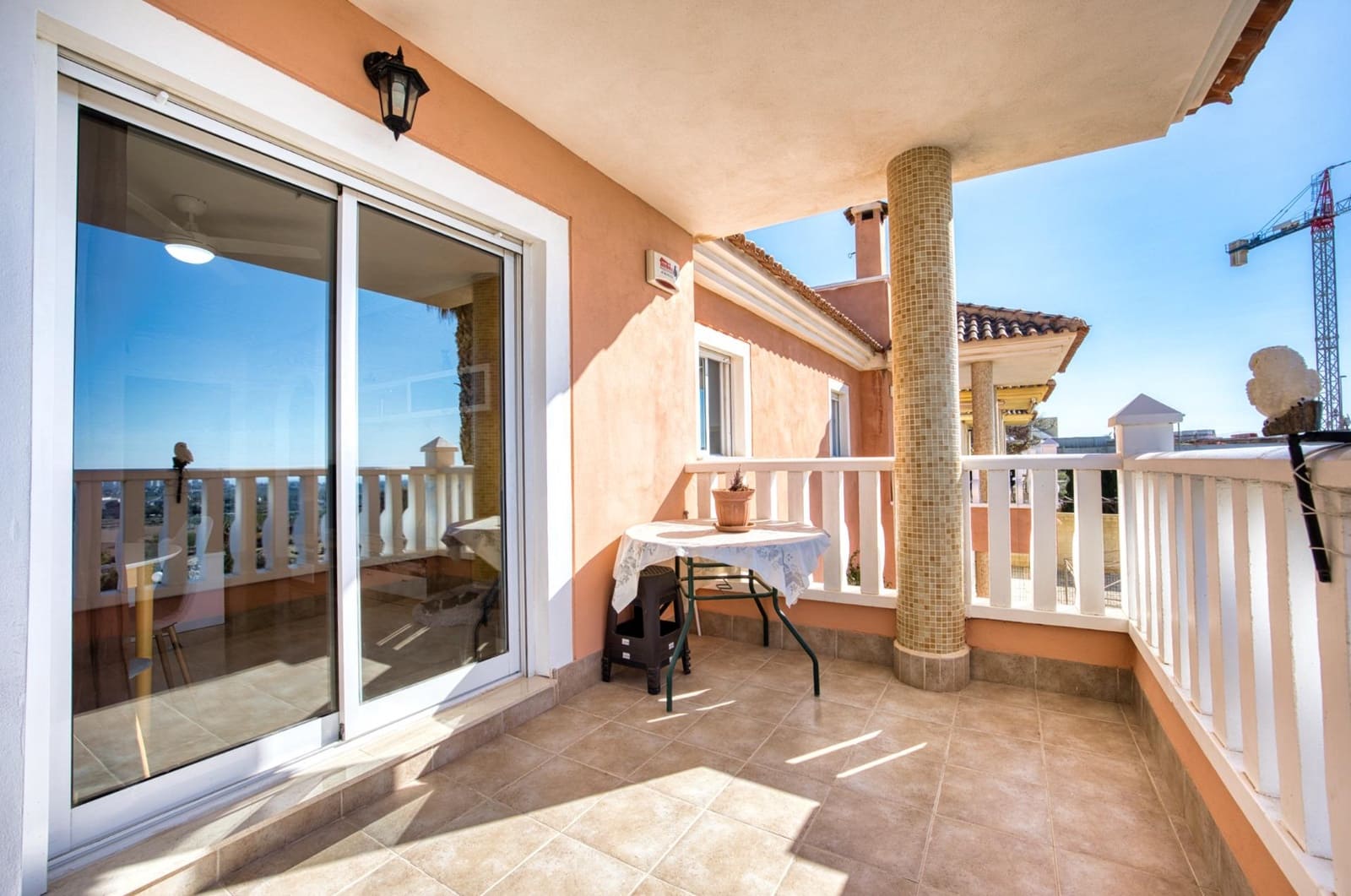 3 soveværelse Semi-Rækkehus til salg i Muchamiel / Mutxamel med swimmingpool - € 318.000 (Ref: 9791083)