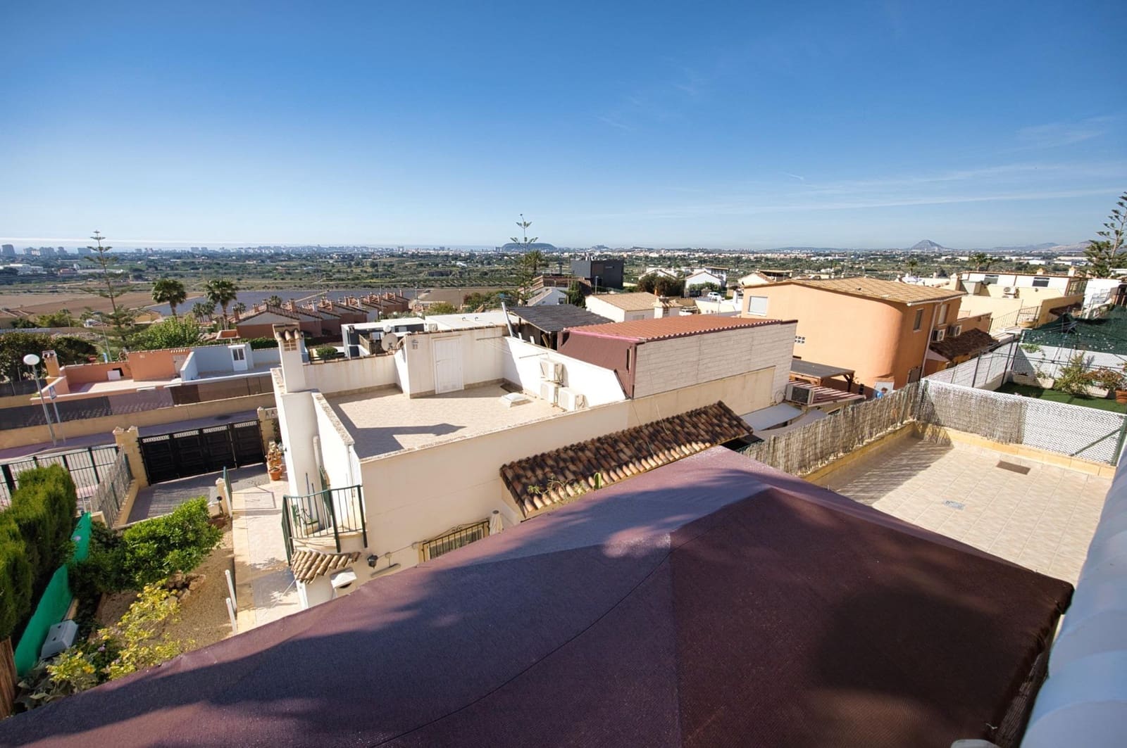 3 soveværelse Semi-Rækkehus til salg i Muchamiel / Mutxamel med swimmingpool - € 318.000 (Ref: 9791083)