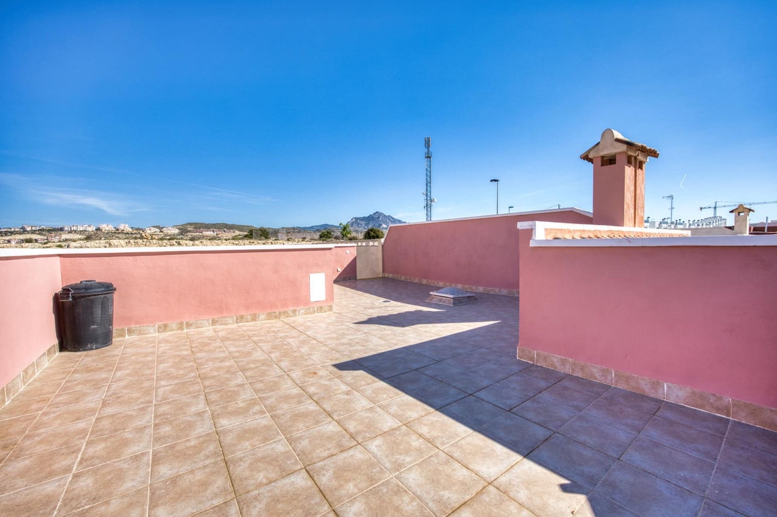 3 soveværelse Semi-Rækkehus til salg i Muchamiel / Mutxamel med swimmingpool - € 318.000 (Ref: 9791083)