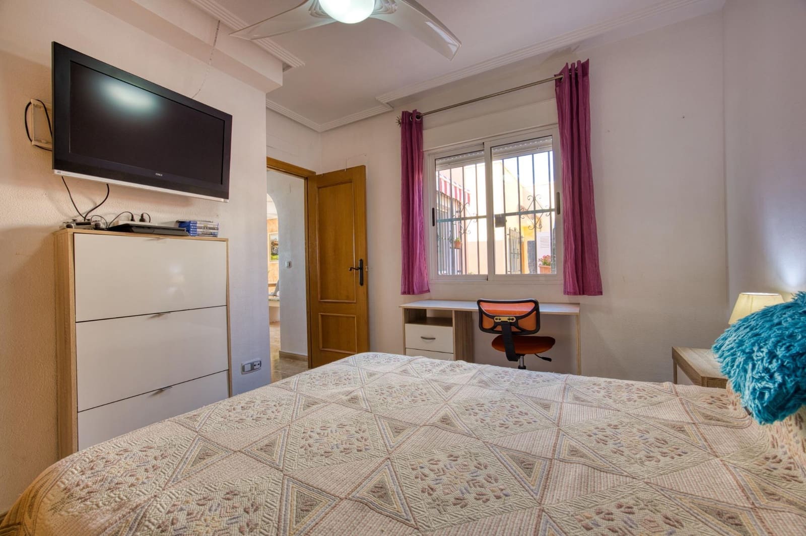 3 soveværelse Semi-Rækkehus til salg i Muchamiel / Mutxamel med swimmingpool - € 318.000 (Ref: 9791083)