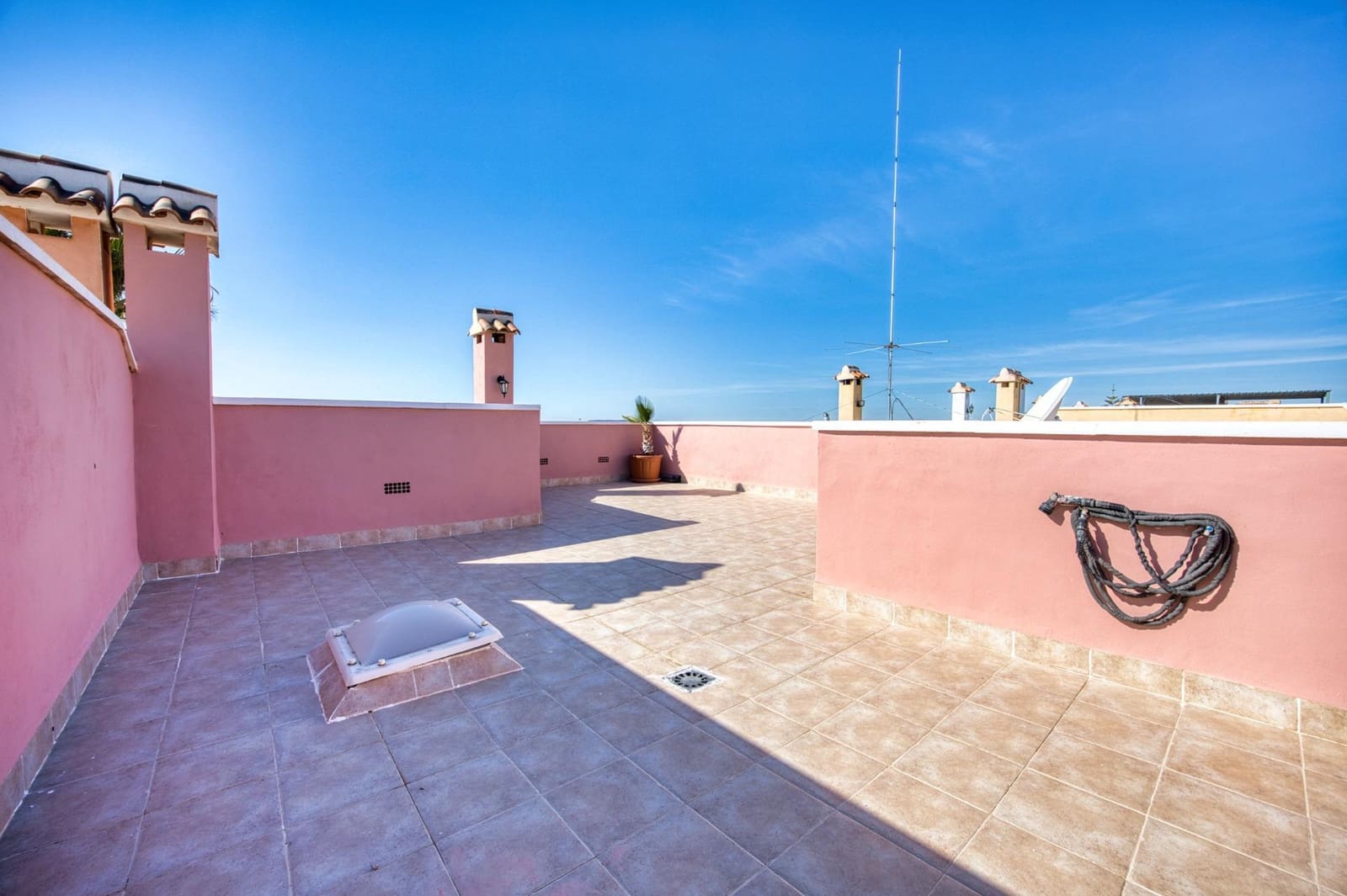 3 soveværelse Semi-Rækkehus til salg i Muchamiel / Mutxamel med swimmingpool - € 318.000 (Ref: 9791083)