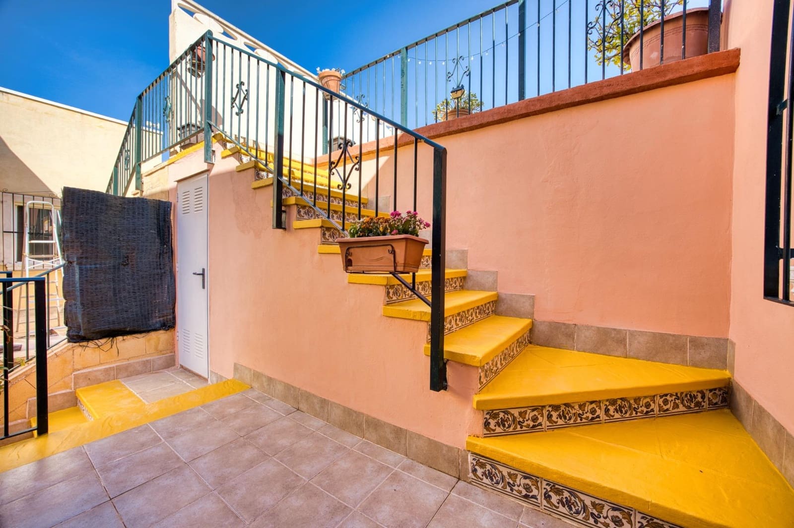 3 soveværelse Semi-Rækkehus til salg i Muchamiel / Mutxamel med swimmingpool - € 318.000 (Ref: 9791083)