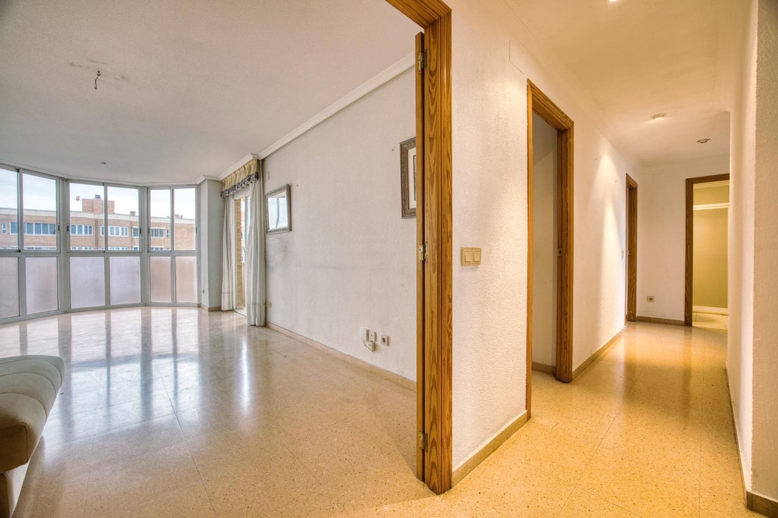 4 slaapkamer Flat te koop in Alicante stad met zwembad garage - € 365.650 (Ref: 9808011)