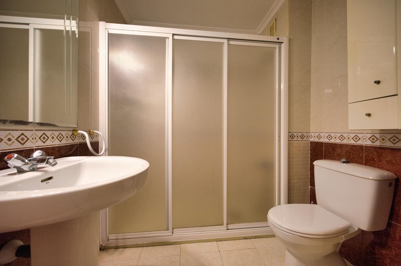 4 slaapkamer Flat te koop in Alicante stad met zwembad garage - € 365.650 (Ref: 9808011)