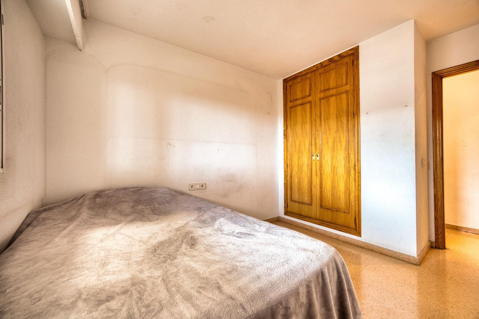 4 slaapkamer Flat te koop in Alicante stad met zwembad garage - € 365.650 (Ref: 9808011)