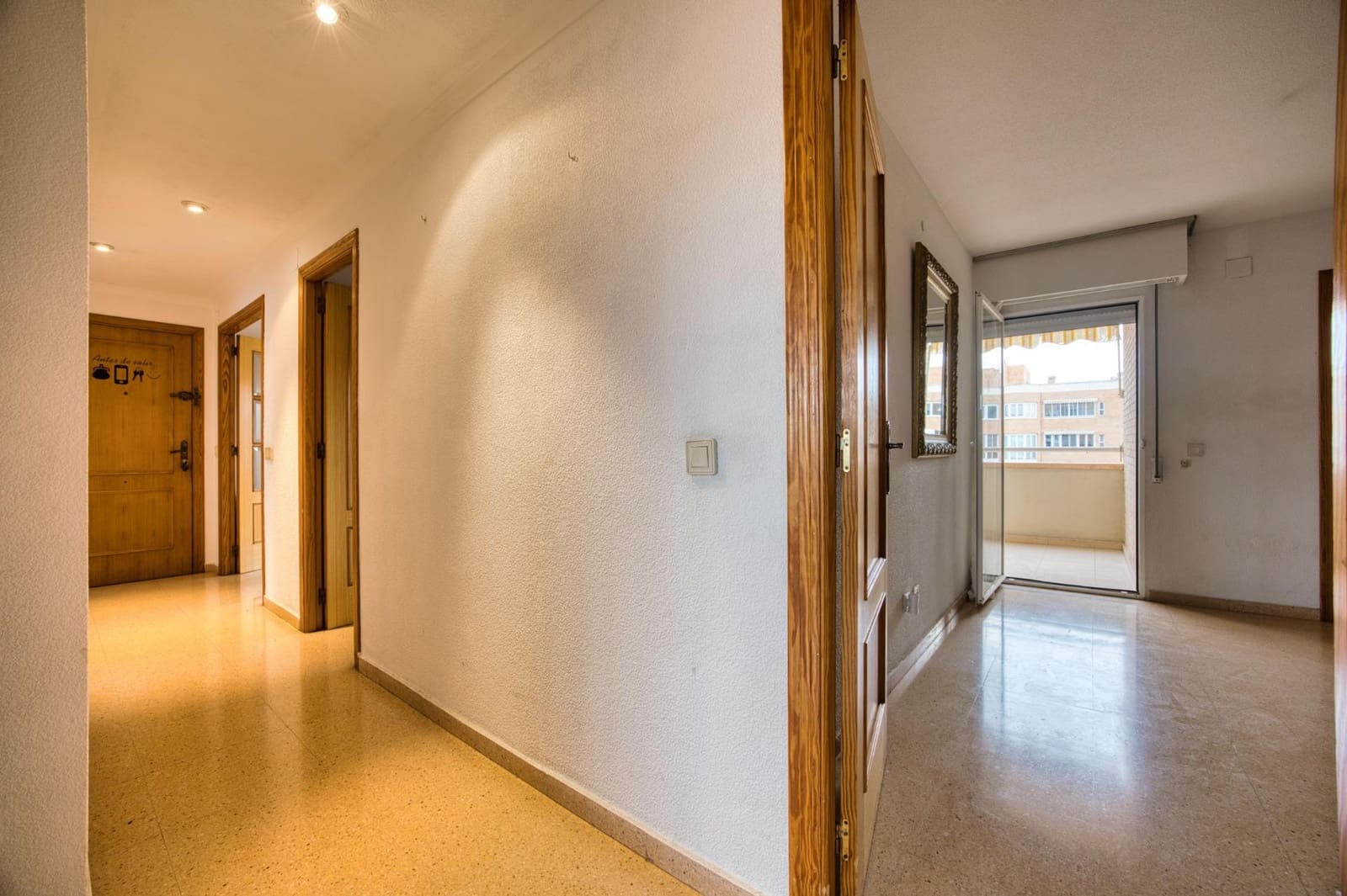4 slaapkamer Flat te koop in Alicante stad met zwembad garage - € 365.650 (Ref: 9808011)