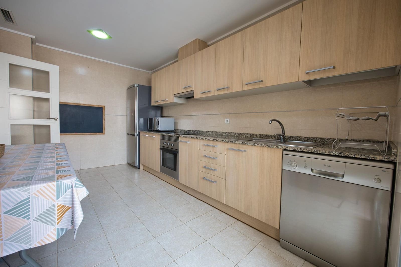 3 bedroom Flat for sale in Monforte del Cid with garage - € 159,900 (Ref: 9814371)