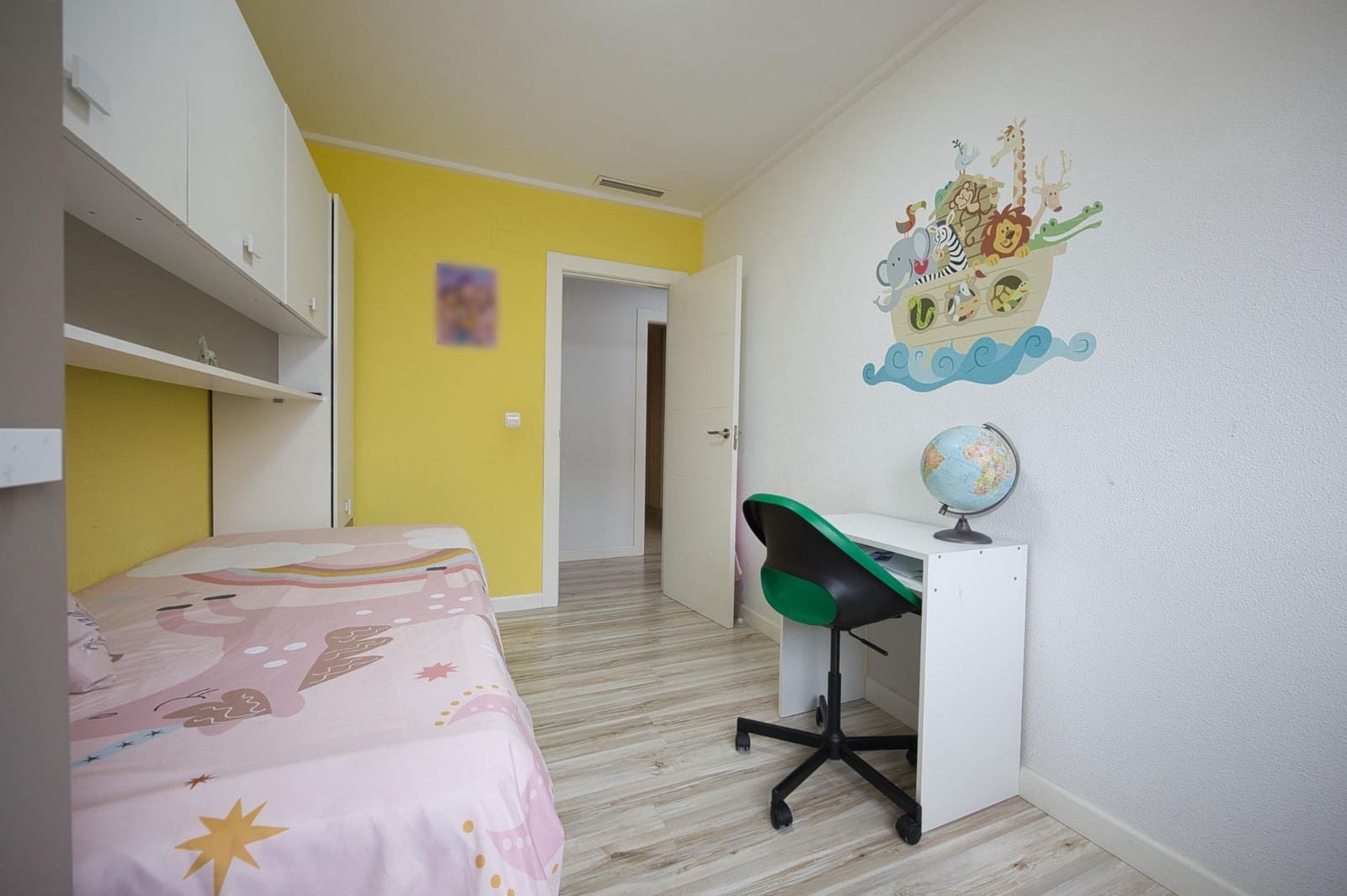 3 bedroom Flat for sale in Monforte del Cid with garage - € 159,900 (Ref: 9814371)