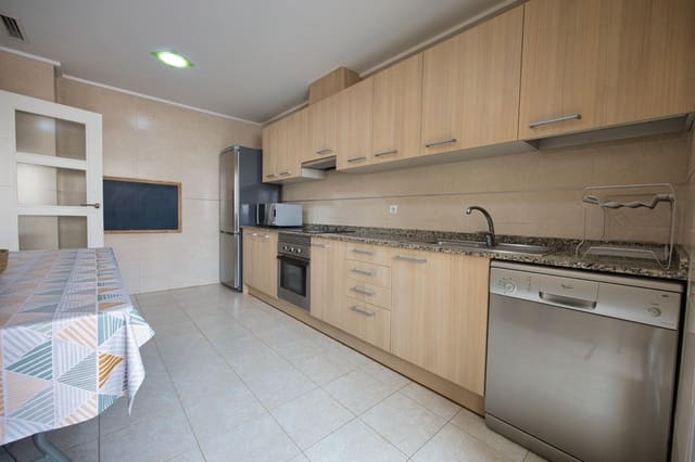 3 soveværelse Lejlighed til salg i Monforte del Cid med garage - € 159.900 (Ref: 9814371)