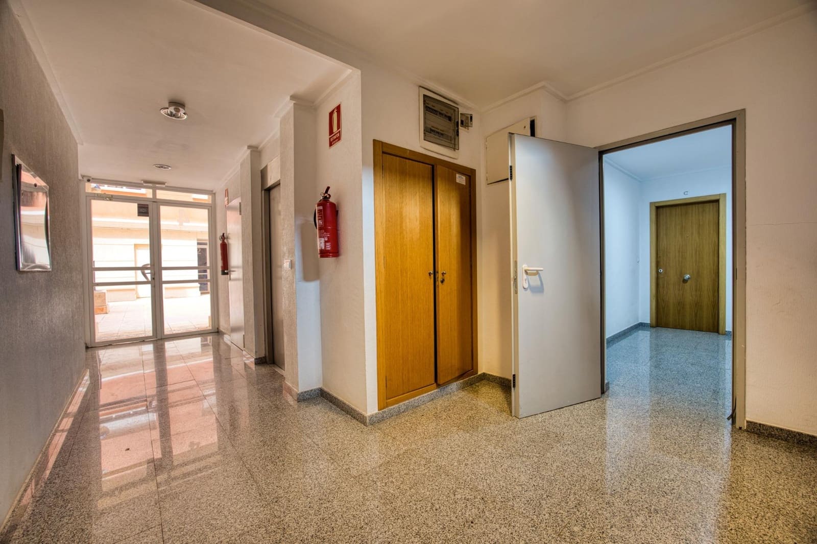 3 bedroom Flat for sale in Monforte del Cid with garage - € 159,900 (Ref: 9814371)
