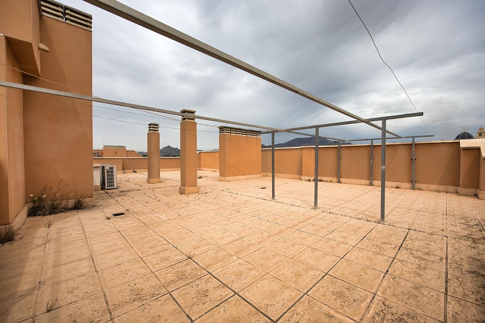 3 bedroom Flat for sale in Monforte del Cid with garage - € 159,900 (Ref: 9814371)