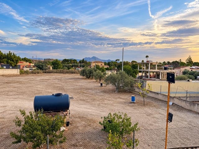 Działka budowlana na sprzedaż w Villafranqueza, Miasto Alicante / Alacant - 298 000 € (Ref: 9873535)