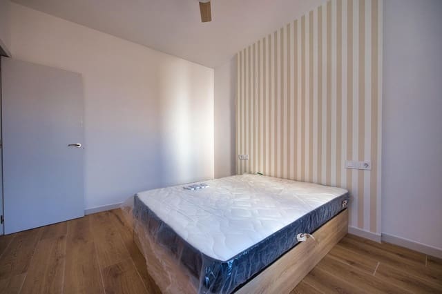 4 slaapkamer Flat te koop in Alicante stad - € 292.000 (Ref: 9873536)